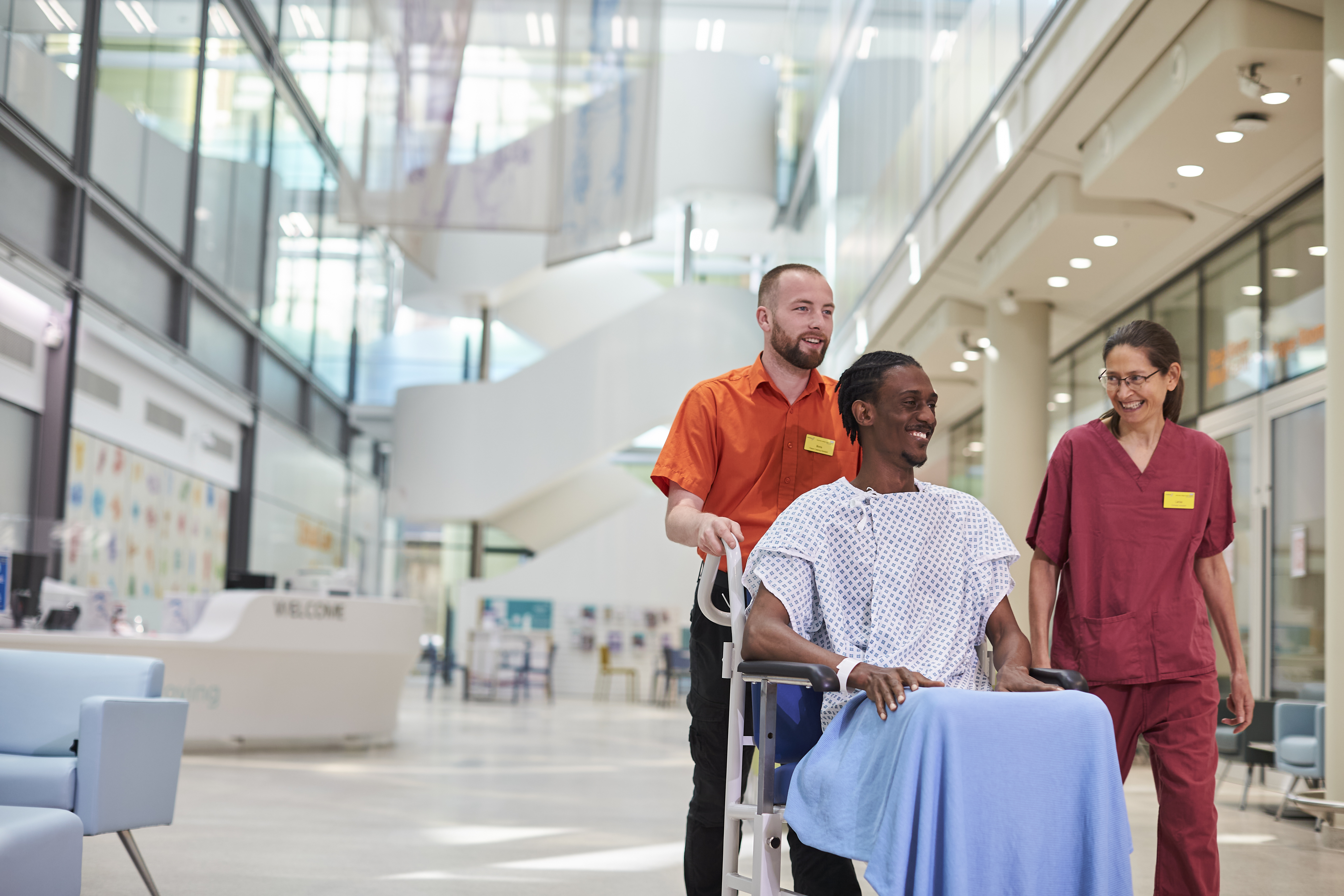 Healthcare logistics, portering & helpdesk